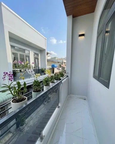 Ngay Ngã Tư Bốn Xã - HXH thông - DTSD 80m2 -  Khu nhà cao tầng đồng bộ - nhỉnh 5 tỷ (tl)
