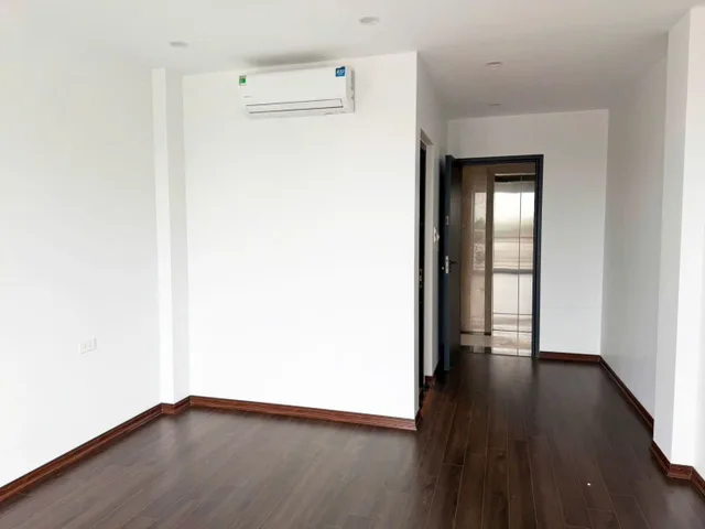 🔥 SIÊU PHẨM NGÔ GIA TỰ – NHÀ ĐẸP LONG BIÊN – THANG MÁY – GARA Ô TÔ – FULL NỘI THẤT CAO CẤP 🔥