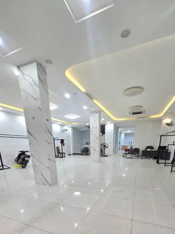 MẶT TIỀN NHÀ MỚI 4 TẦNG 8PN - TIỆN KDOANH VPCTY ,ShOWROOM ,SPA ,P/KHAM³, SẦM UẤT TẤP NẬP ĐA CÔG NĂNG NGHỀ - 8x 20M VUÔG A4 ,BỀ THẾ - LÊ THÚC HOẠCH - TL NHAH DÁ 19,xT 
📞 Liên hệ xem ngay: 0902 106 911