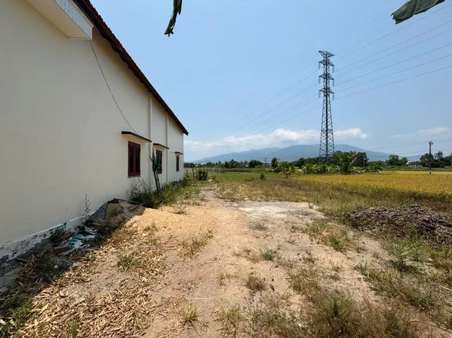 0938113403 Bán đất 180m² full thổ cư ngang 10m giá 630 triệu tại Xã Tân Định Z540