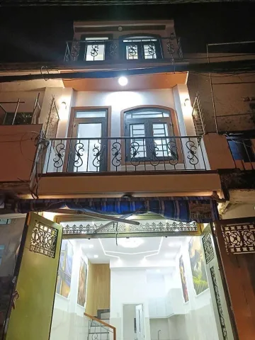 NHÀ MẶT TIỀN ĐẸP CHỈ HƠN 3 TỶ
Địa chỉ: Đ.số 14A, khu Bình Long, gần Tân Phú