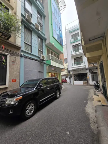 BÁN TÒA NHÀ PHỐ TẠ QUANG BỬU. 85M2 XÂY 6 TẦNG. THANG MÁY. GARA Ô TÔ. 13 PHÒNG KHÉP KÍN.