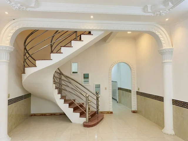 💥Nhà gần Luỹ Bán Bích - DT 55m2 - hẻm xe hơi thông - chỉ có 6 đồng hơn!!