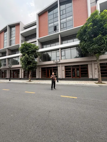 NHỈNH 20 TỶ Hàng Gốc chủ đầu tư căn Biệt Thự Song lập Kinh Đô 150m² – Giá SIÊU RẺ - SỔ ĐỎ VĨNH VIỄN