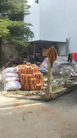 ĐẤT VĨNH THẠNH ĐƯỜNG BẦU MÁC - LÔ GÓC ĐẸP GIÁ 1TY550
- DT: 61,4m2 ngang 5,17m, dài 8,9m, ôm góc 2 mt rộng gần 15m, xây nhà bao thoáng mát
- Hướng Tây Nam 
- Vị trí: ngay trục đường bầu mác nơi dân cư xây dựng đông đúc, oto vào tận nơi, yên tĩnh mát mẻ 