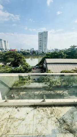 BÁN NHÀ MẶT TIỀN TÔN THẤT THUYẾT 4 TẦNG VIEW SÔNG QUẬN 4