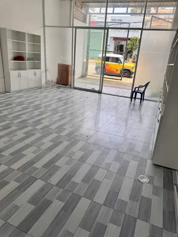 Bán gấp Nhà Mặt Tiền đường Hà Huy Giap Quận 12, sổ hồng 300m giá 13 tỷ thấp hơn Bank