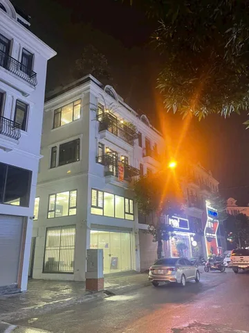 Bán nhà 4 tầng lô góc dự án Sông Hồng East Centre Trâu Quỳ/Gia Lâm mặt tiền 6m 85m2