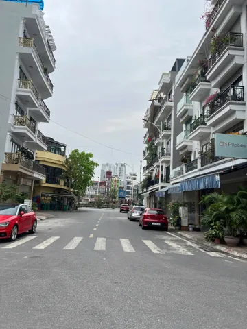 Mrs Tâm BÁN ĐẤT VÀNG HẠ LÝ, HỒNG BÀNG – LÔ GÓC SIÊU HIẾM – MỞ GÌ CŨNG RA TIỀN