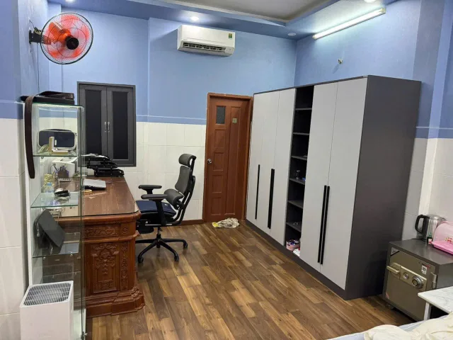 CÓ 1 - 0 - 2: LỮ GIA - ĐH BÁCH KHOA - HẺM 8M THÔNG - 4*15*5TẦNG - 8PN KHÉP KÍN - FULL NỘI THẤT CAO CẤP - SỔ VUÔNG VỨC - HOÀN CÔNG ĐỦ - 10T (308)

📞 Liên hệ xem ngay: 0902 106 911