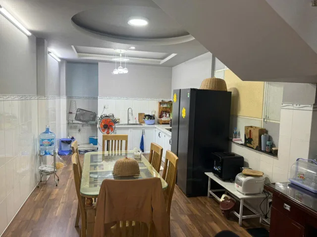 CÓ 1 - 0 - 2: LỮ GIA - ĐH BÁCH KHOA - HẺM 8M THÔNG - 4*15*5TẦNG - 8PN KHÉP KÍN - FULL NỘI THẤT CAO CẤP - SỔ VUÔNG VỨC - HOÀN CÔNG ĐỦ - 10T (308)

📞 Liên hệ xem ngay: 0902 106 911