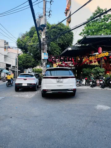 🔐BÁN CHDV 13 PHÒNG ĐANG FULL -NGANG 5.2M HIẾM - 5 TẦNG HC ĐẦY ĐỦ - DTSD 360M2 - DOANH THU 600 TRIỆU / NĂM - HẺM XE HƠI THÔNG - NGAY PHẠM VĂN BẠCH