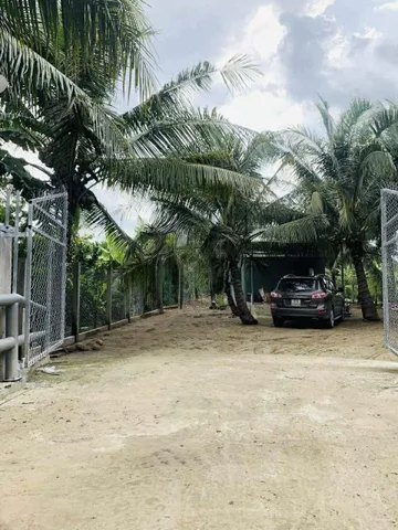 Bán đất 900m² có sẵn 500m² thổ cư ngang 15m giá 3 tỷ tại Xã Bình Trưng