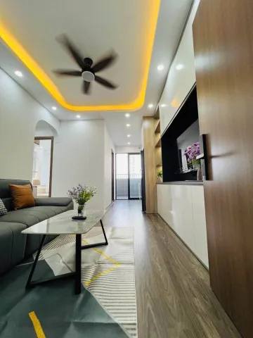 Bán căn hộ Chung Cư – Giá 5.35 tỷ – DT 75m² – 2PN 2WC – full nội thất, view hồ thoáng mát