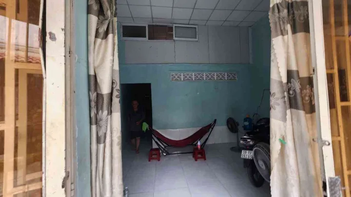 Bán nhà 50m² full thổ cư ngang 5m giá 4.3 tỷ tại Đường Huỳnh Thị Hai Phường Trung Mỹ Tây