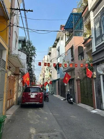 (QUẬN 1), NHÀ ĐẸP 5 TẦNG, HXH TRẦN HƯNG ĐẠO, GẦN CHỢ BẾN THÀNH, VỪA Ở VỪA KD, SHR
