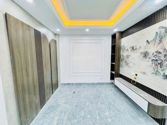 Bán nhà ngõ Bảo Tháp, Nghĩa Đô, Cầu Giấy. 45m2, 4 tầng, 2PN, 2WC. Sổ đỏ chính chủ, giá 11.8 tỷ. LH 0975852161