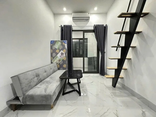 Siêu phẩm lô góc cầu giấy - nhà mới cứng - 5 tầng - 7pn vệ sinh khép kín