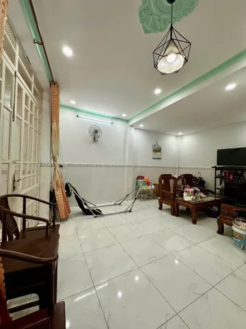 Tỉnh Lộ 10, Tên Lửa gần mặt tiền 7x13m tiện ở, kinh doanh, chỉ 5.7 tỷ