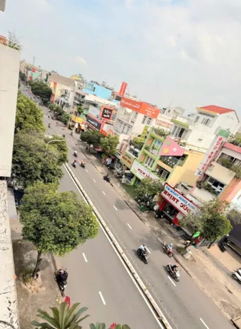 𝝗𝙄Ệ𝐓 𝐓𝐇Ự 𝞜𝐇𝙄Ệ𝐓 ĐỚ𝙄 MANG ĐẬM HƠI THỞ CỦA 𝐓𝐇𝙄Ê𝞜 𝞜𝐇𝙄Ê𝞜 - 𝐂𝐇ỐN 𝝗Ì𝝢𝙃 𝙔Ê𝝢 GIỮA BỘN BỀ CUỘC SỐNG - 𝐓Ọ𝘼 𝐋Ạ𝐂 gần NGÃ TƯ 𝐋Ạ𝐂 𝐋𝙊𝞜𝙂 𝙌𝙐Â𝝢 + Â𝙐 𝐂Ơ - DT LỚN 𝟭𝟯𝙭𝟭𝟯𝙭𝟯TẦNG - VUÔNG ĐẸP - CÓ THÊM NGUỒN THU 𝟰𝙊𝙩𝙧 MỖI THÁNG. (C108)  💰 𝟯𝙭𝐓𝙔

💥NHÀ HOÀN CÔNG ĐỦ - PHÁP LÝ RÕ RÀNG