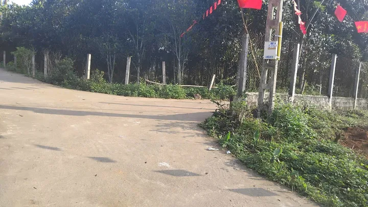 Lô góc 2 mặt tiền cực thoáng tại Cốc Đồng Tâm, Minh Quang, Ba Vì, Hà Nội. Nay thuộc xã Ba Vì mới