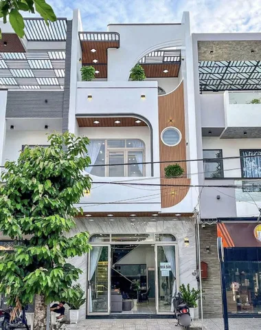 Giá Sốc-Nhà đẹp dọn vào ở ngay chỉ 5 tỷ950/80m2 sỡ hữu nhà Trung Tâm Q1 Nguyễn Hữu Cảnh.Có SHR
