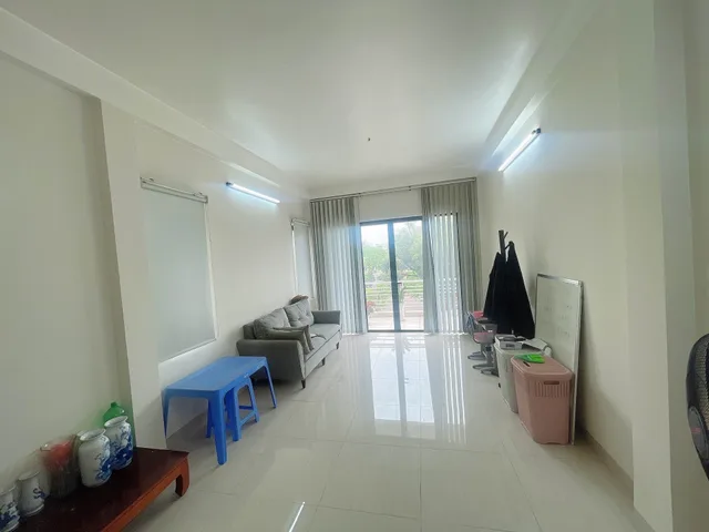 BÁN NHÀ NGUYỄN KHANG – LÔ GÓC – Ô TÔ TRÁNH – KINH DOANH – 2 MẶT NGÕ – VIEW TRƯỜNG HỌC