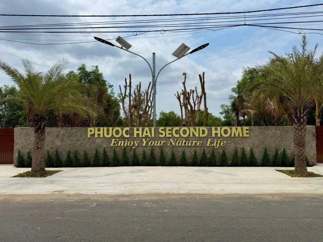 THANH LÝ NHANH LÔ 240M2 NGANG 10 CHỈ 1TY250 RẺ NHẤT KHU VỰA