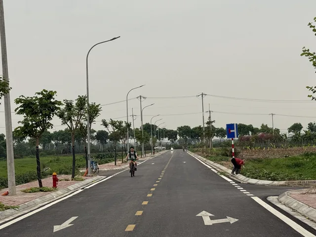 Bán đất 90m² full thổ cư ngang 6m giá 12.3 tỷ tại Đường Phù Đổng Xã Phù Đổng