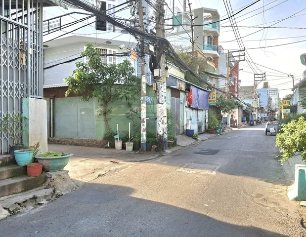 Lê đình cẩn, 5 tầng (4×12)_chỉ 5ty_hẻm xe hơi thông