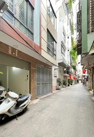 Bán nhà phố Tôn Đức Thắng 61m 4 tầng 12,95 tỷ 0981928872