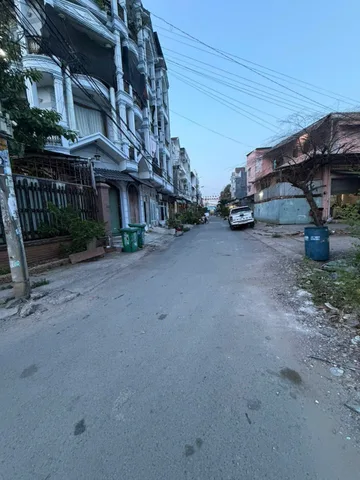 Bán đất 9600m² có sẵn 5200m² thổ cư ngang 300m giá 130 tỷ tại Phường Bình Tân