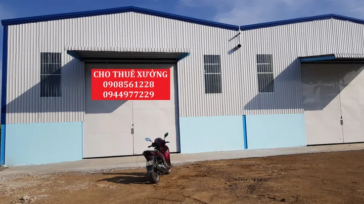 NHÀ XƯỞNG CHO THUÊ PHƯỜNG VĨNH PHÚ THUẬN AN BÌNH DƯƠNG DT: 2000M GIÁ 125 TRIÊU