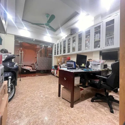 Cho Thuê Nhà Ngõ 150 Nguyễn Đức Cảnh - Hoàng Mai 40M² 5 Tầng 6 Ngủ -Full Đồ - Nhận Nhà Ngay - Giá Thuê 14tr