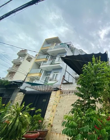 Bán nhà 99m² 4.1×24m²  giá 12.49 tỷ