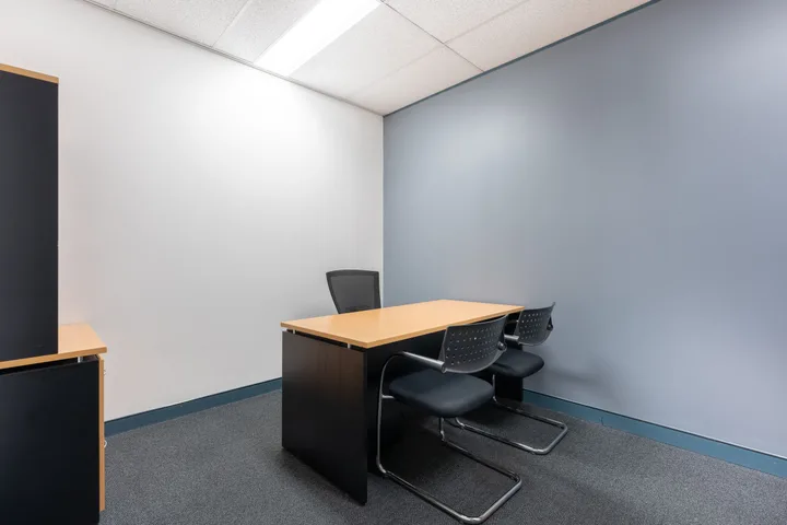 Văn phòng đầy đủ nội thất cho thuê tại HQ Marinity Building