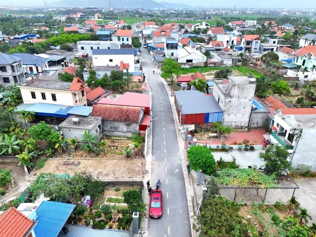Bán 114 m mặt đường nhựa 2 ô tô tránh nhau ở Mỹ Đồng kinh doanh được .l/h:076.231.9990 em Thúy