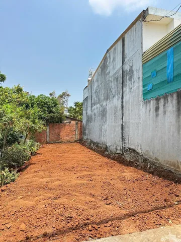 Bán đất 97.3m² có sẵn 97m² thổ cư ngang 5m giá 2tỷ450 tại Phường Buôn Ma Thuột