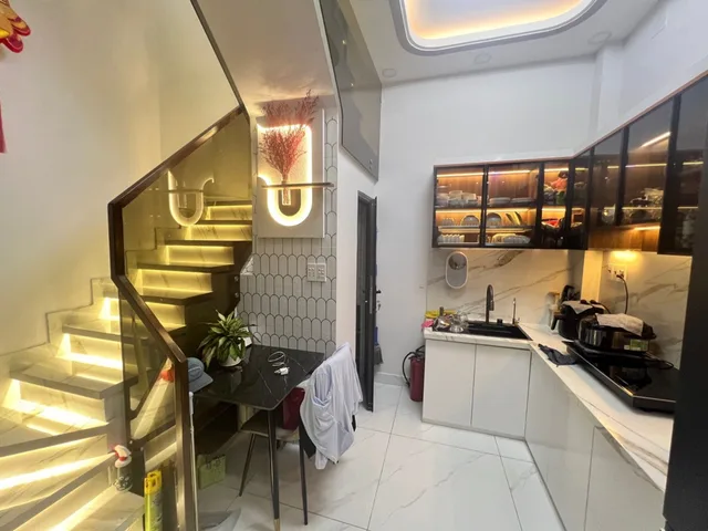 Nhà đẹp Lò Gốm – Bình Tiên | 3 Tầng BTCT | 30m² | 3PN 3WC | Giá chỉ 4,95 Tỷ