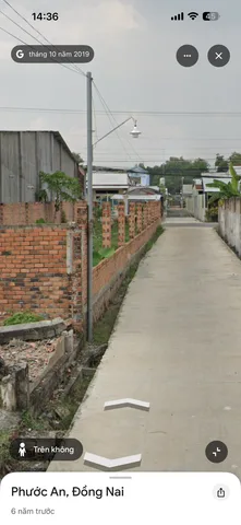 Đấy nền. Đủ mọi tiện ích.