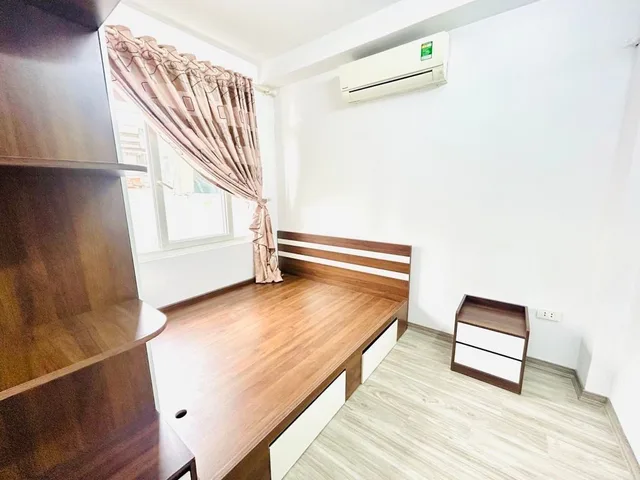 Bán căn hộ Ccmn Trường Chinh. Thanh Xuân(2 Pn. Ảnh thật 100%). Thang máy. Full đồ. S:50m. Giá 2.25 tỷ