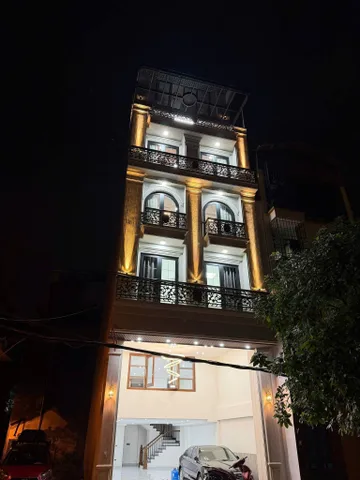 TÒA NHÀ PHỐ VĨNH TUY. 100M2 - 8 TẦNG. THANG MÁY. GARA Ô TÔ. MT 6M.