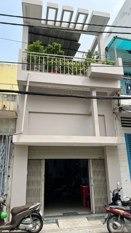 4X11 - MTKD CHỢ PHẠM VĂN HAI CHỦ VÔ CÙNG GẤP PÁN

✅ 3tâng, 3PN
✅ xe hơi, xe tải, xe 16 chỗ quay đầu
✅ thuận tiện kinh doanh buôn bán 
✅ chỉ hơn 7Đ (355)

☎️☎️☎️ 0902 106 911 xem nhà.