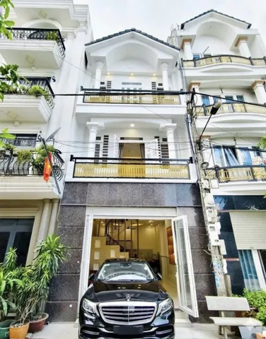 Cơ hội vàng sở hữu nhà đẹp tại trung tâm chỉ 3 tỷ790tr89m2 tại Nguyễn Đình Chính, Q. Phú Nhuận. SHR