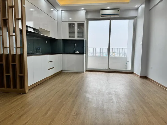 Bán Chung Cư Việt Hưng, Long Biên chỉ 4,45 tỷ , Dt 75m2 (giá thương lượng)