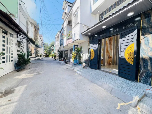 Nhà 48m² hẻm 5m Lê Lợi, Gò Vấp gần Đại học Công Nghiệp. Giá 3 tỷ 350, xây 4 tầng, sổ riêng