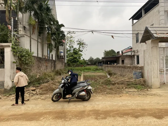 Đất Vàng Sóc Sơn Bán 96m 1.8 tỷ , đất Cộng Hoà, Phù Linh, Sóc Sơn, Hà Nội, Gần Sân Golf BRG
