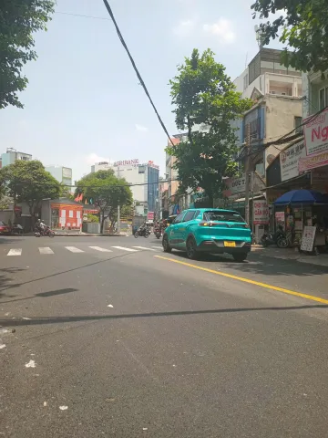Bán nhà 135m² 5.4×24m²  giá 28.9 tỷ  Phường Tân Bình