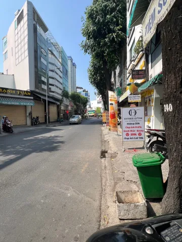 Bán nhà 170m² 12×17m²  giá 110 tỷ  Phường Tân Sơn Nhất