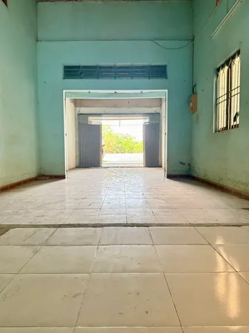 Bán nhà mặt tiền đường Nguyễn Thị Chiên sát trung tâm Thị Trấn Củ Chi TPHCM, DT: 5x35m.